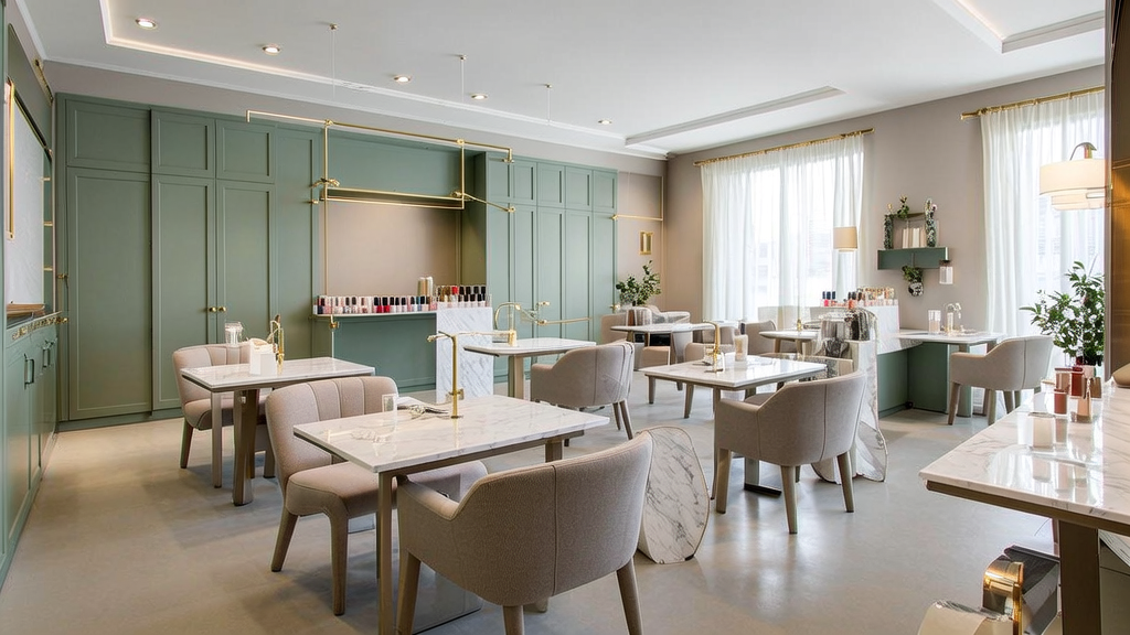 Glamour Nails & Spa