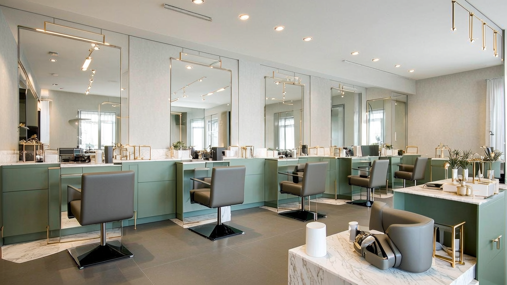 Fuschay Beauty Bar Rentals