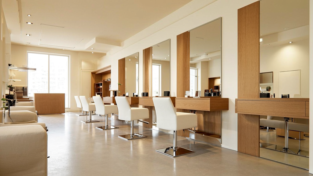 Myra & Co Beauty Hair & Makeup