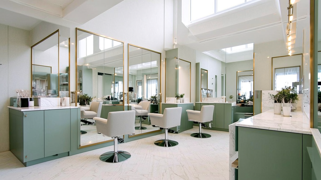 Urban Eve Salon & Boutique, Pearland