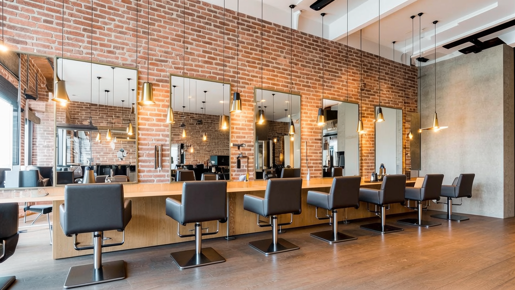 Clarisas Beauty Salon