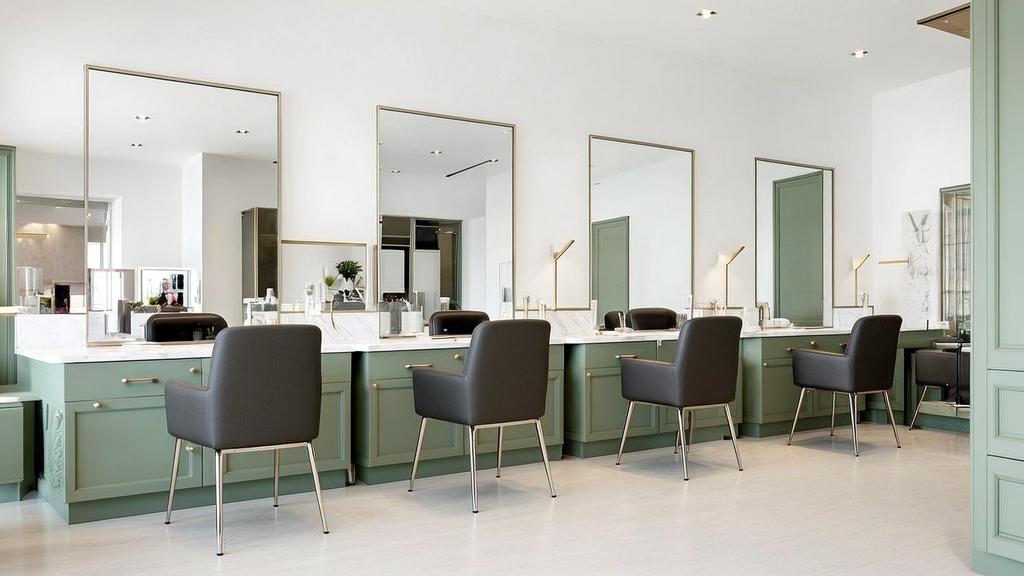 First Class Fabulous Salon Studio