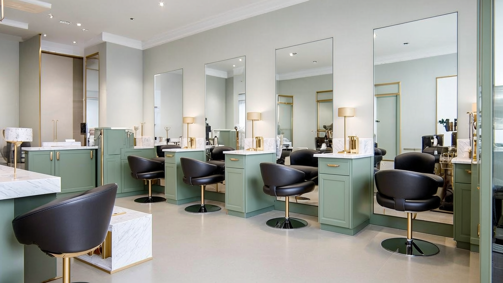 RockMeUp Beauty Co. - Hair Stylist & Makeup Artist