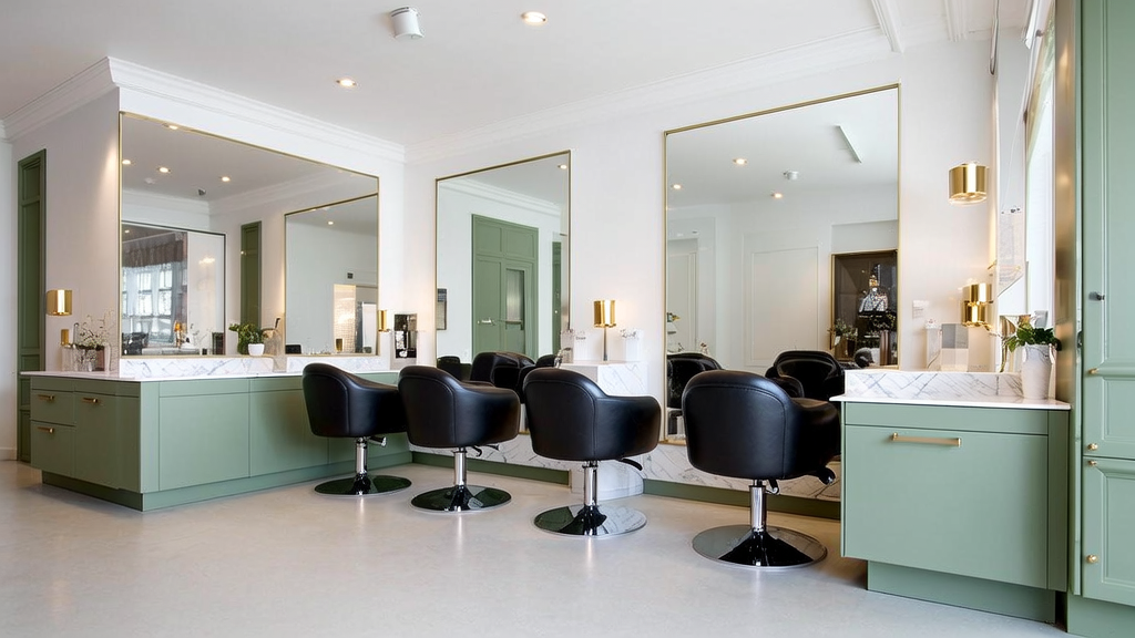 Kate Barone Salon