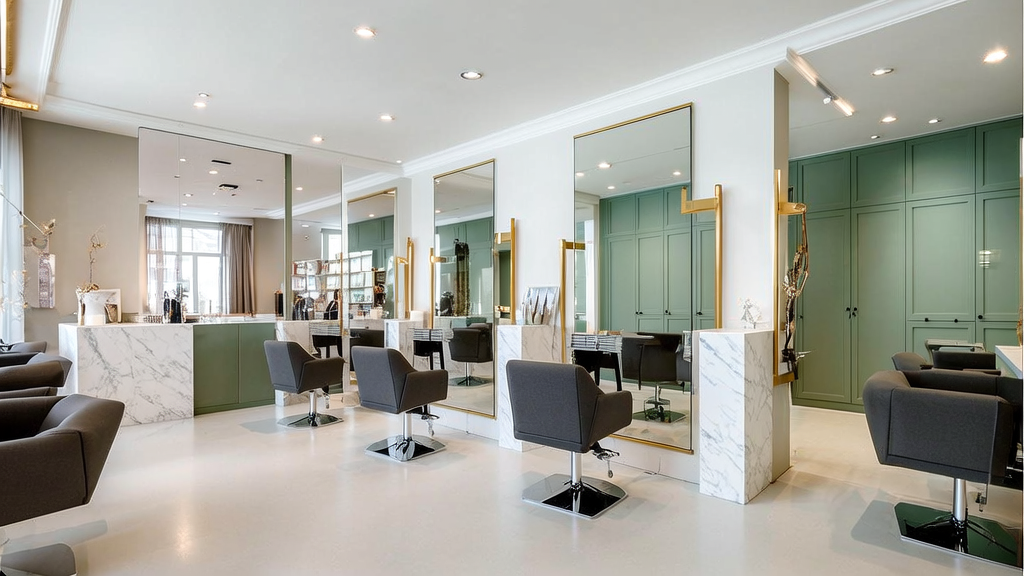 Desert Blonde Salon