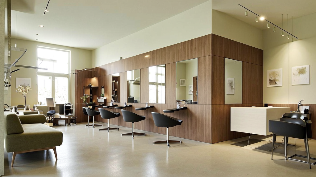Clovis Beauty Bar