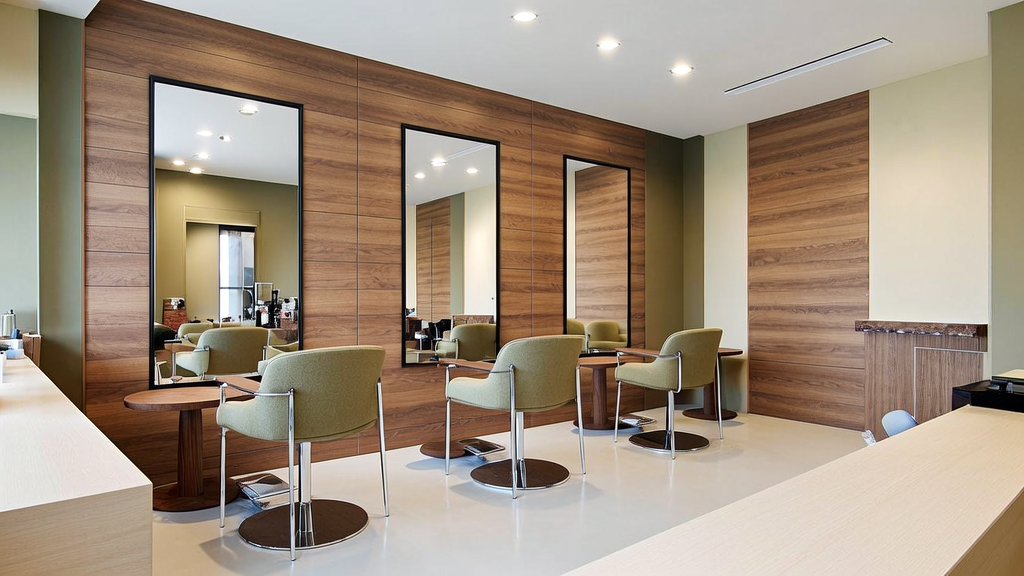 Mallia Salon