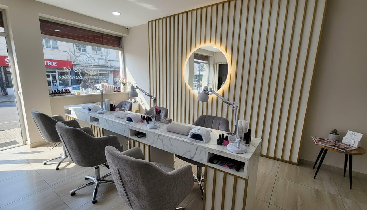 Radeka Nail Studio