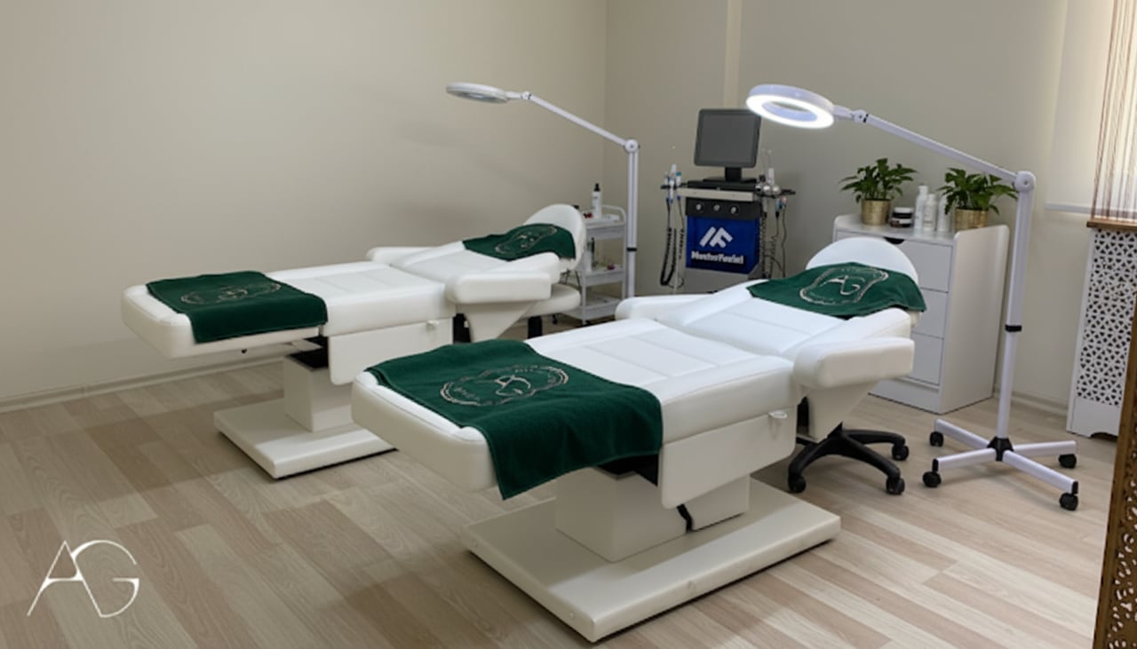 Aleyna Gülten Beauty 🫶 Tuzla | Cilt Bakımı - Hydrafacial - Buz Lazer Epilasyon - Microblading - Kalıcı Makyaj Güzellik