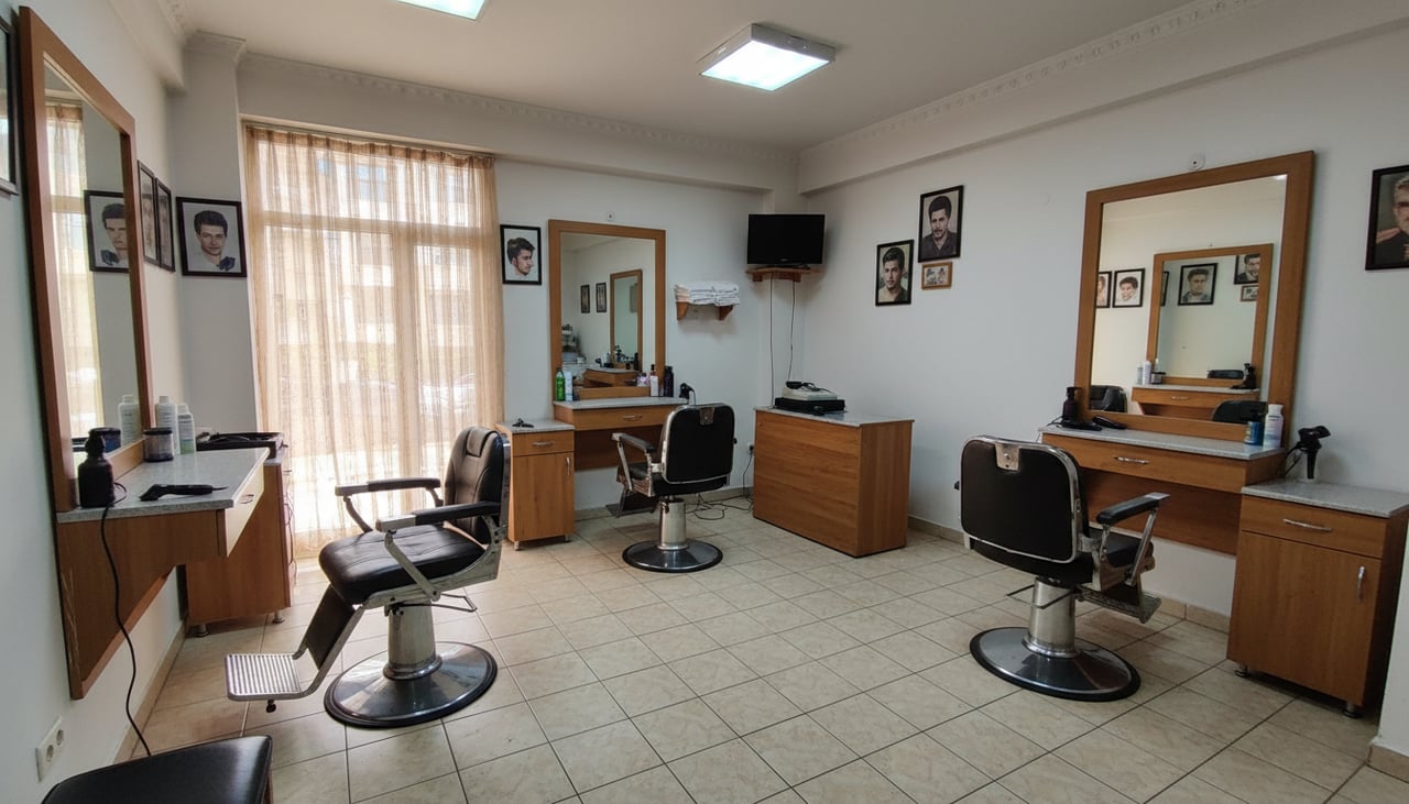 İdol Erkek Kuaför Salonu