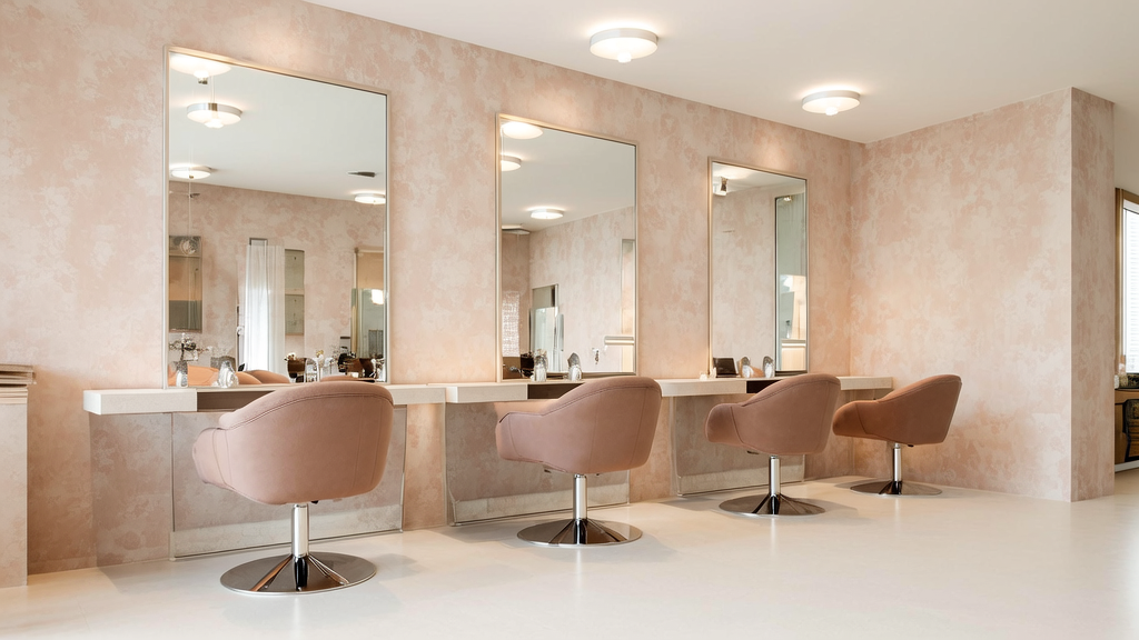 Yaren Makeup studio