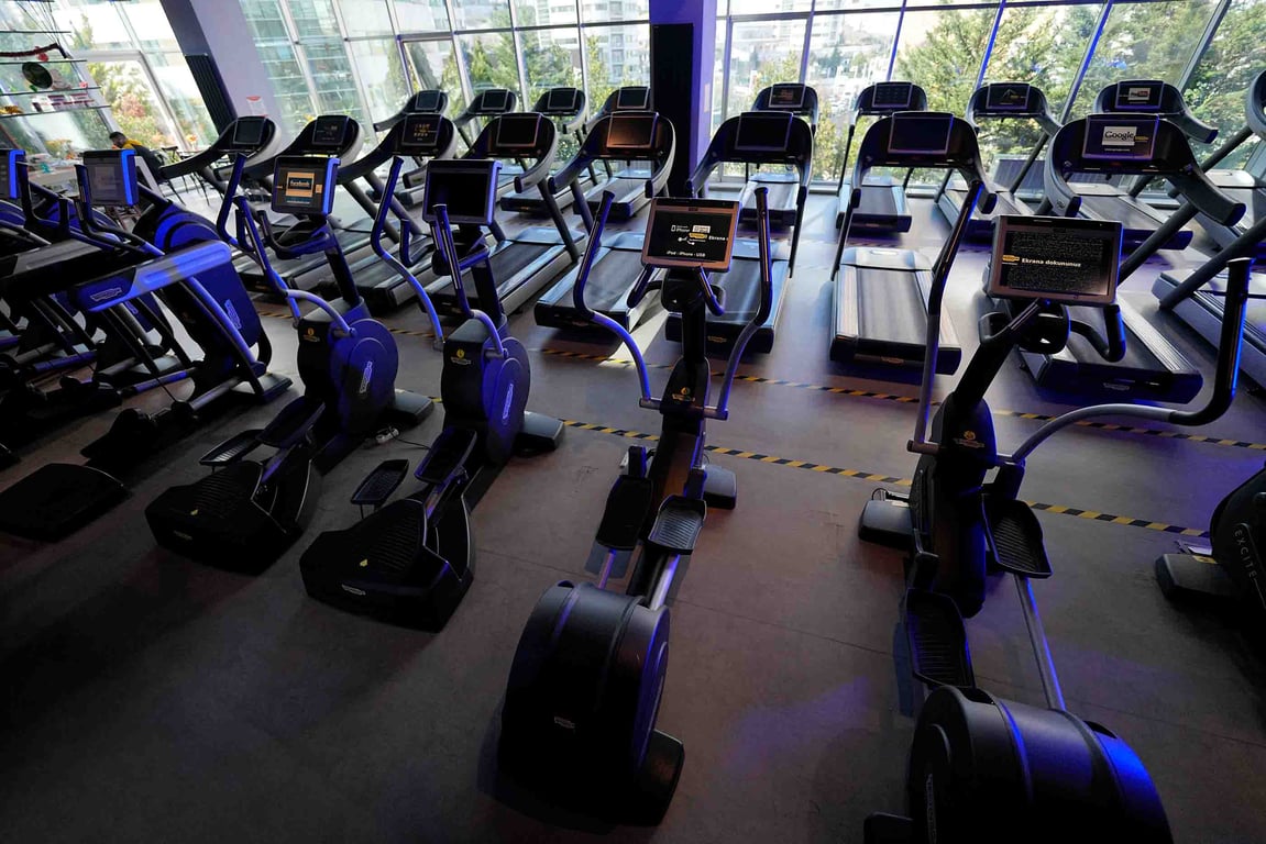 7 24 Fitness & Spa Club
