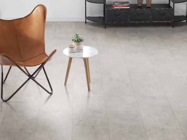 Light Gray Chicago Concrete Egger Aqua+ Water Resistant Laminate - EPL166