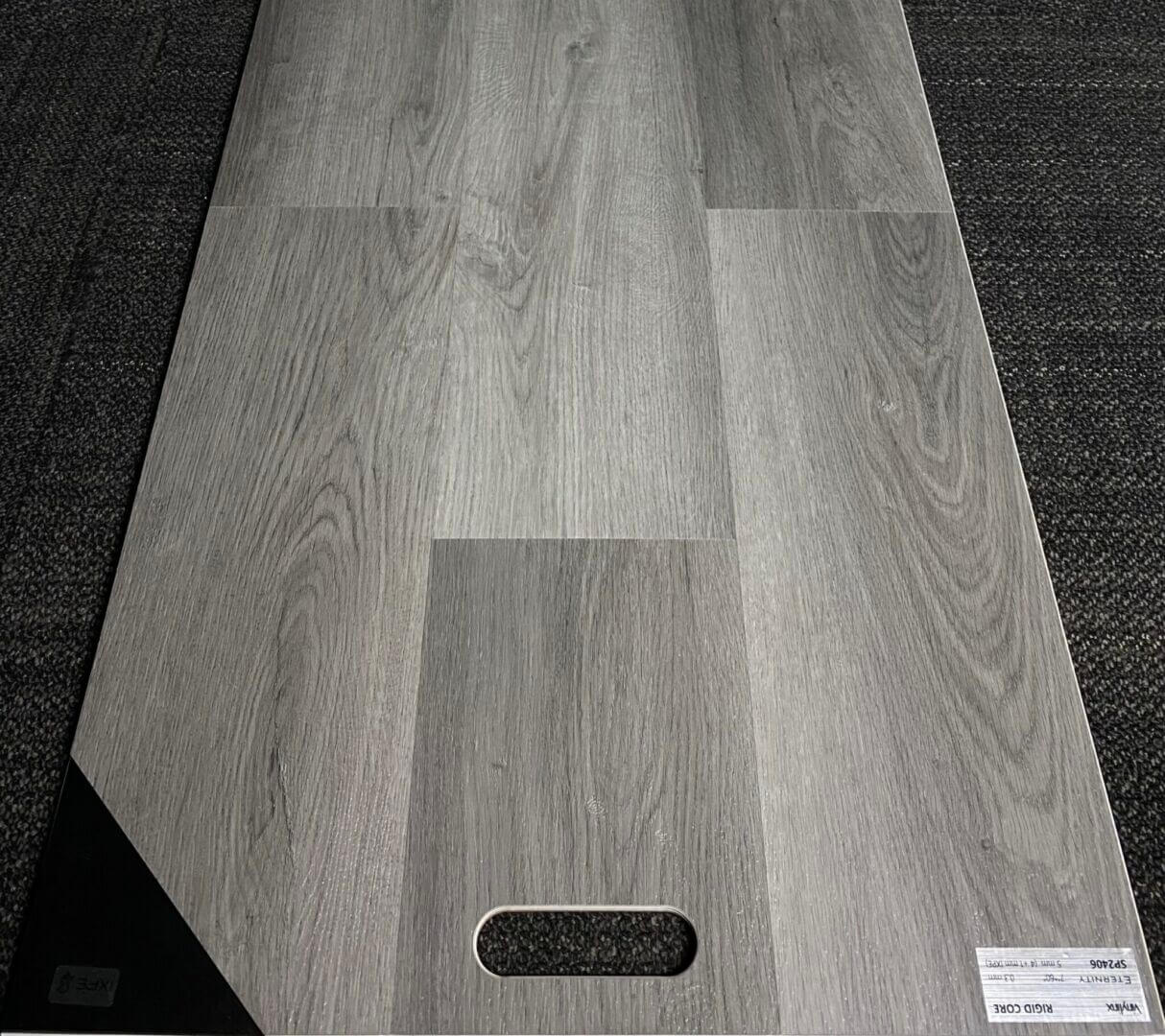 Vinylinx Eternity SP2406 5mm Vinyl Flooring Pad attached