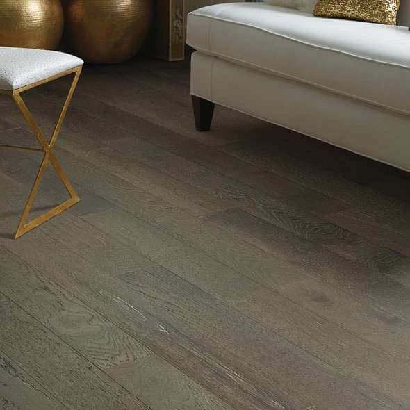 Shaw Engineered Hardwood Flooring's Quality Empire Oak Collection