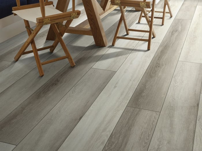 Modern Oak Shaw Titan HD Plus Platinum Vinyl Flooring