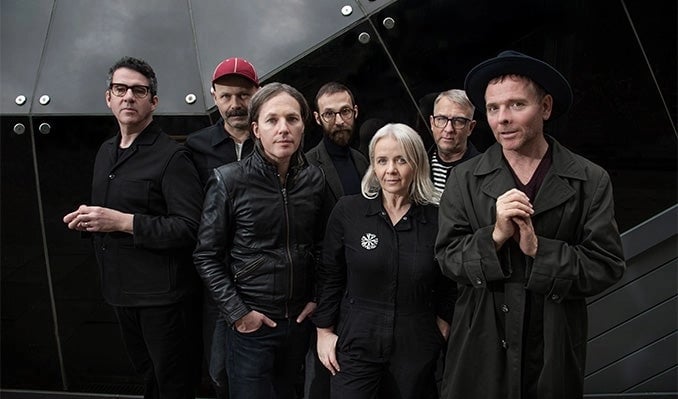 BELLE & SEBASTIAN