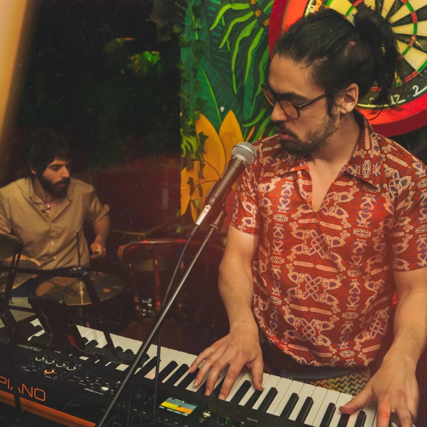 JOAN & BEN