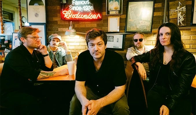 JOHN HOLLIER & THE RÊVERIE
