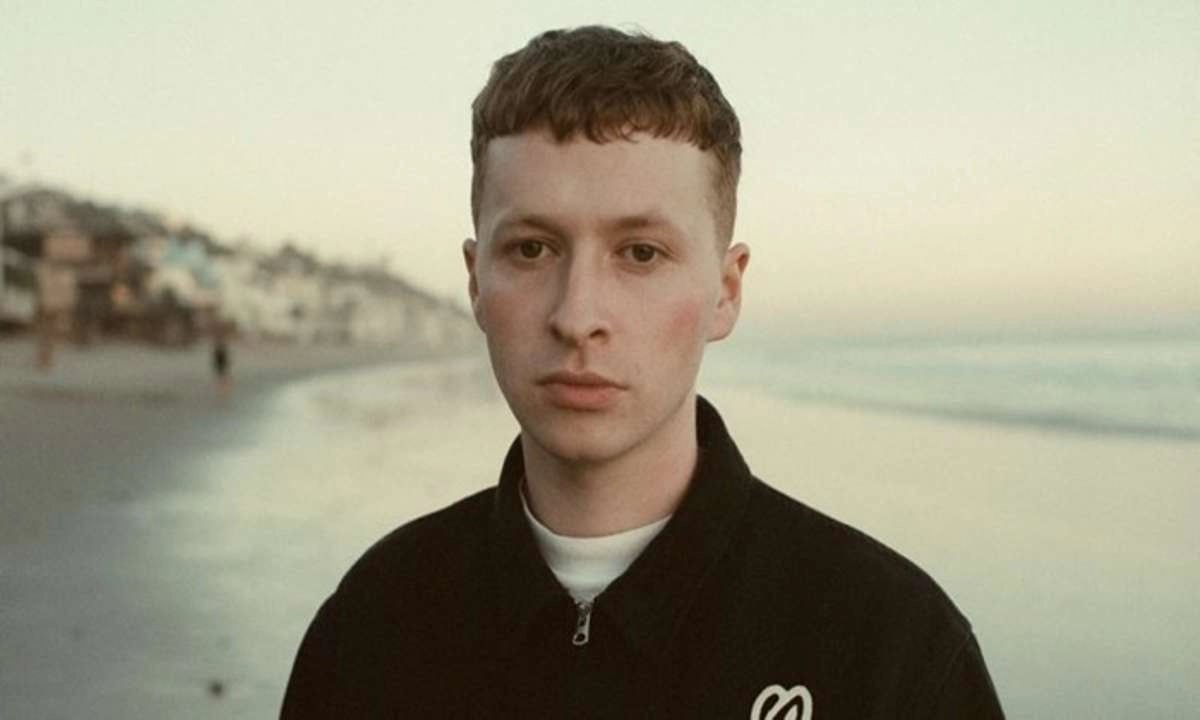 SAM GELLAITRY
