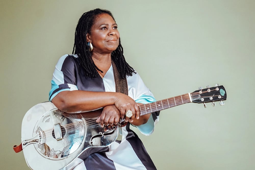 <!--TD {BORDER: 1PX SOLID #CCCCCC;}BR {MSO-DATA-PLACEMENT:SAME-CELL;}-->

RUTHIE FOSTER