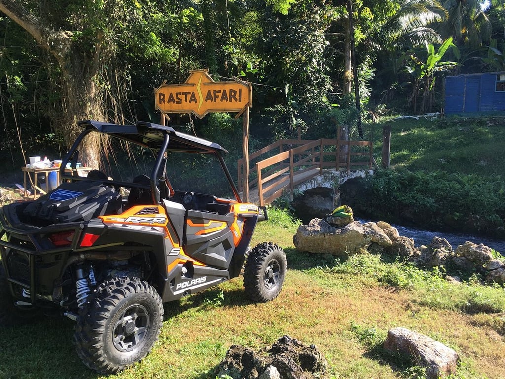 Rastasafari Authentic Roaring River Experience