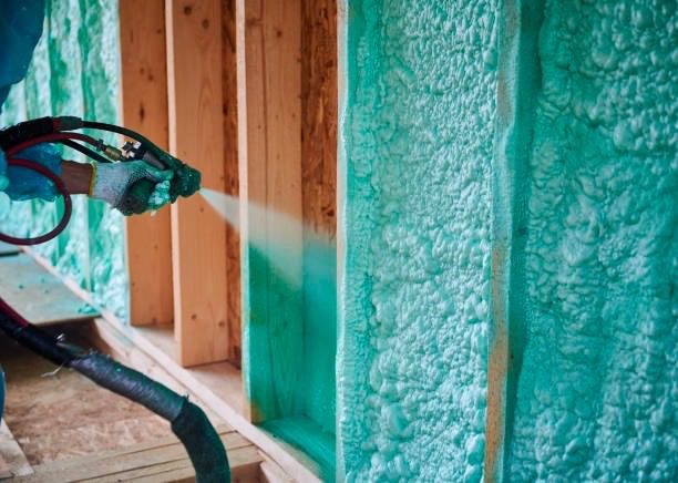 How Spray Foam Insulation is Made and Why It’s So Effective in Hot Climates