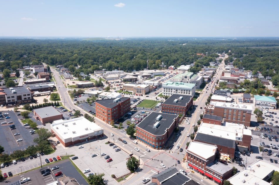 a picture of downtown edwardsville, illinois that Koala Insulation services.
