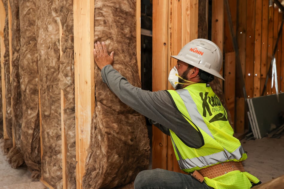 How Much Attic Insulation Do You Need in the Phoenix East Valley?