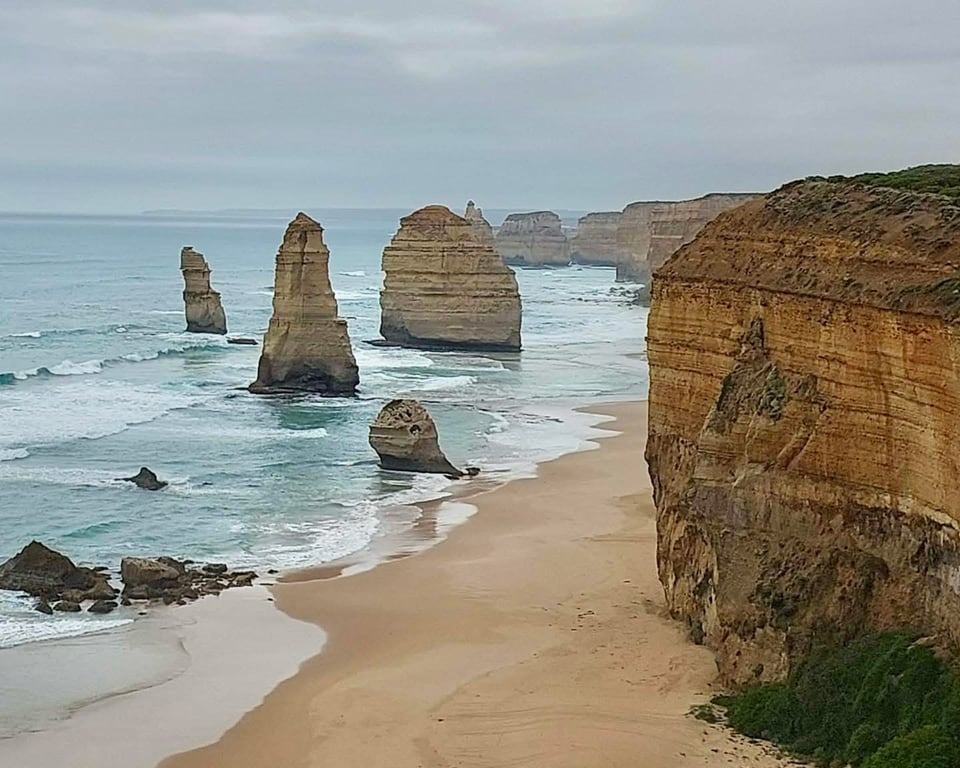 Tham quan Thắng Cảnh 12 tông đồ và Great Ocean Road