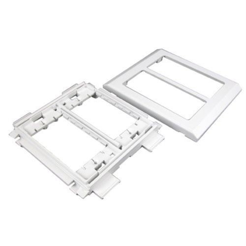 Wiremold® 5550 5500 3-Channel Device Bracket Fitting, For Use With 5400 Series Raceway, PVC, Ivory