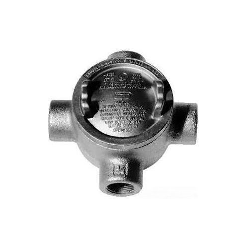 EATON Crouse-Hinds Condulet® GUAX36 Type X Conduit Outlet Box With Cover, 1 in, 3 in Cover Opening, 15.5 cu-in Capacity, Aluminum Acrylic Painted/Electro-Galvanized