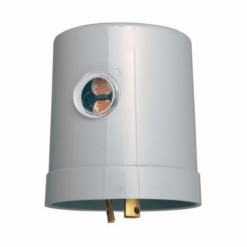 Intermatic® K1222 Locking Thermal Photocontrol, 210 to 240 VAC, 1800 W Tungsten, 1800 VA Ballast, Twist-Lock Mount, Polycarbonate