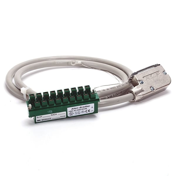 Allen-Bradley 1492-ACAB005E69 Connection Products, Analog Cable, 0.5 m (1.64 ft), 1769-IT6I