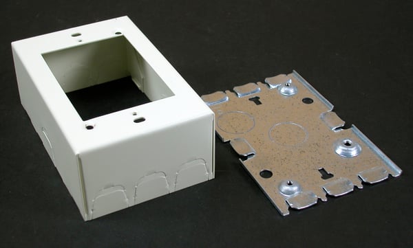 Data-Spec SheetWiremold® V5745 Combination Device Box, 4-5/8 in L x 2-7/8 in W x 1-3/4 in H, Steel, Ivory/White
