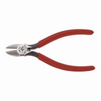 D202-6CKlein® D202-6C Hot-Riveted Spring Loaded Standard Cutting Plier, 0.813 in L x 0.688 in W x 0.813 in THK Tool Steel Short Jaw, 6-1/8 in OAL, Diagonal/Standard Cut