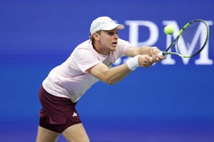 Carlos Alcaraz vs Alex Michelsen betting picks