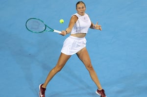  Amanda Anisimova 