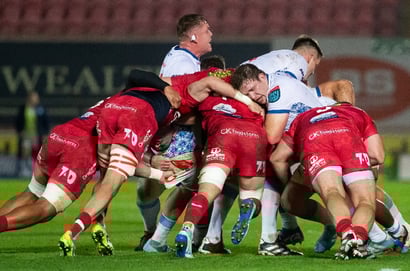 Bulls backed to win away