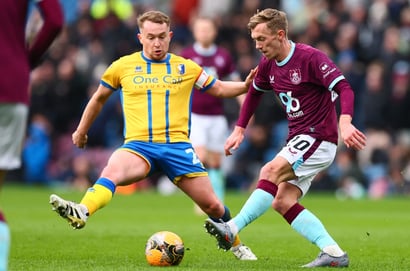 Burnley vs Mansfield Town