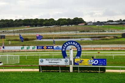 Get $3 for Trump Card or Hoodys Horse to win at Warrnambool