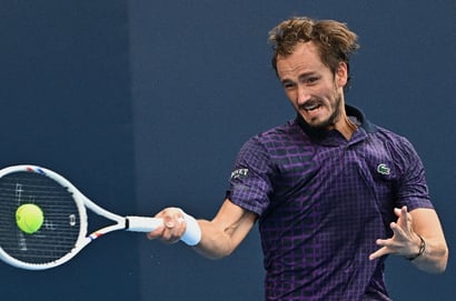 Alexander Zverev vs Daniil Medvedev Tips, Prediction & Live Stream - Medvedev aims to extend dominant record over Zverev