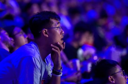 Dota 2 fans