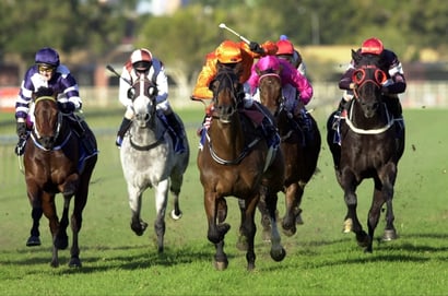 Eagle Farm Horse Racing