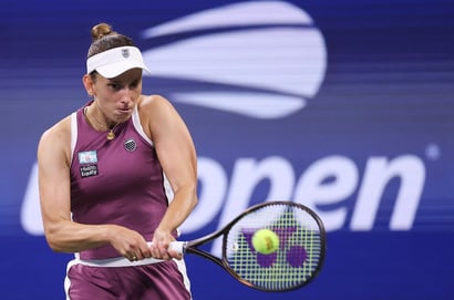 Elise Mertens