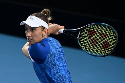 Elise Mertens shot