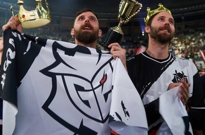 G2 Esports fans