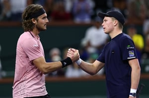Jenson Brooksby Stefanos Tsitsipas