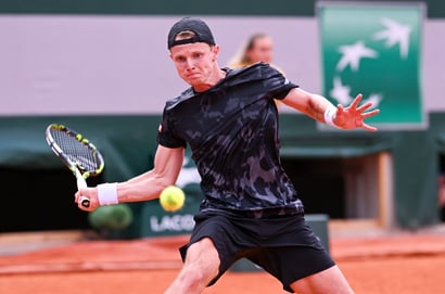 Jesper De Jong vs Tallon Griekspoor Live Stream, Predictions & Betting Tips - De Jong to Upset the Odds in Bastad