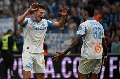 Marseille celebrate psg